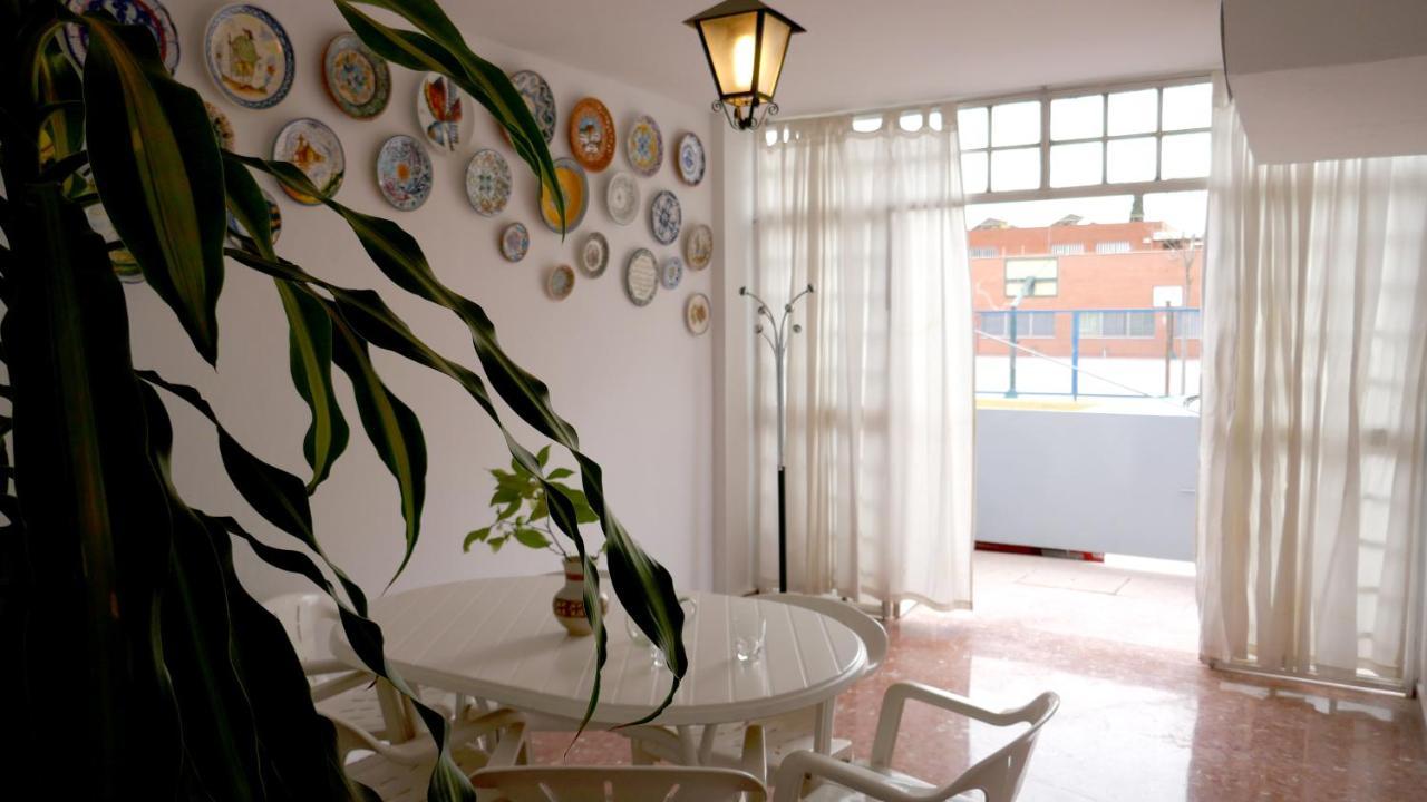 סביליה Casa Soleada En Calle Tranquila מראה חיצוני תמונה