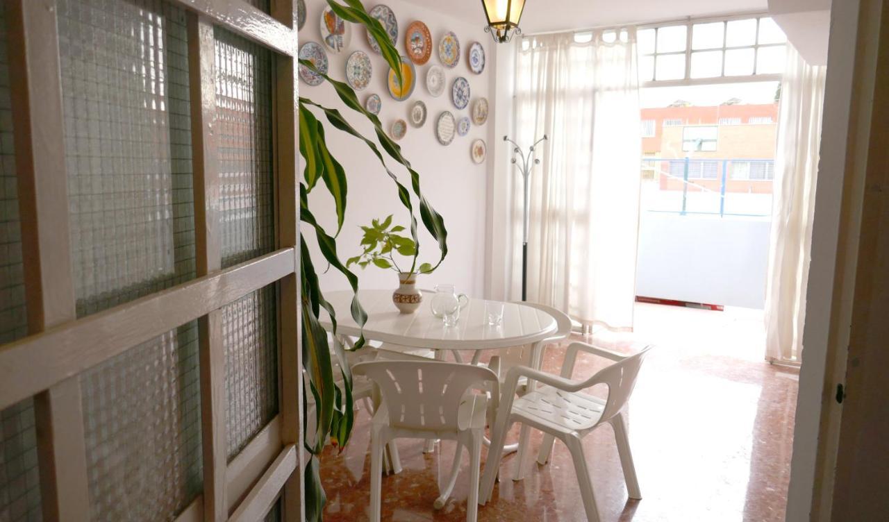 סביליה Casa Soleada En Calle Tranquila מראה חיצוני תמונה