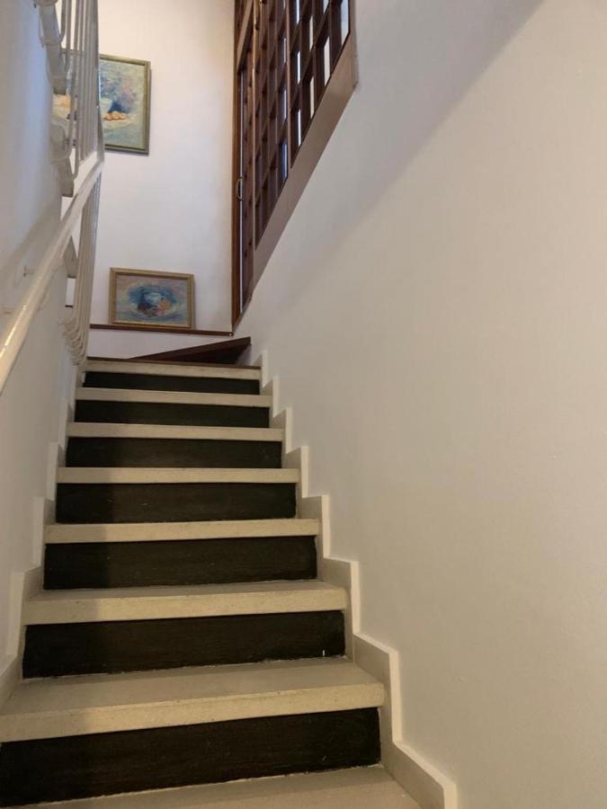 סביליה Casa Soleada En Calle Tranquila מראה חיצוני תמונה