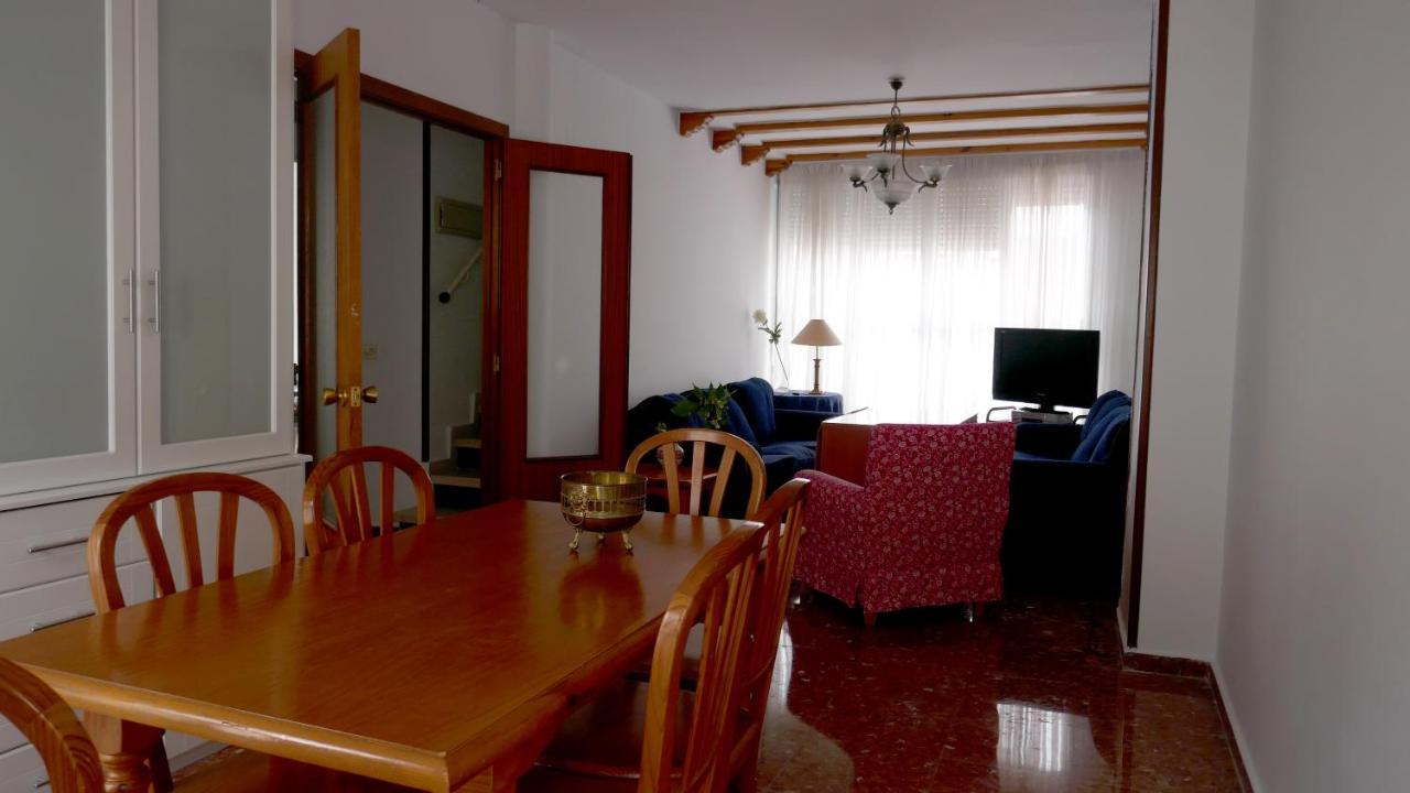 סביליה Casa Soleada En Calle Tranquila מראה חיצוני תמונה