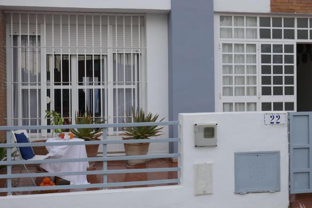 סביליה Casa Soleada En Calle Tranquila מראה חיצוני תמונה